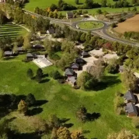 샬레 Zecamping Dog Friendly Piscine Chauffee Et Restaurant Bord De Riviere