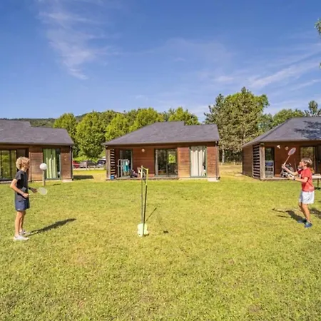 Zecamping Dog Friendly Piscine Chauffee Et Restaurant Bord De Riviere 샬레 Banassac