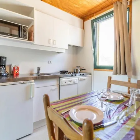 Zecamping Dog Friendly Piscine Chauffee Et Restaurant Bord De Riviere * Banassac