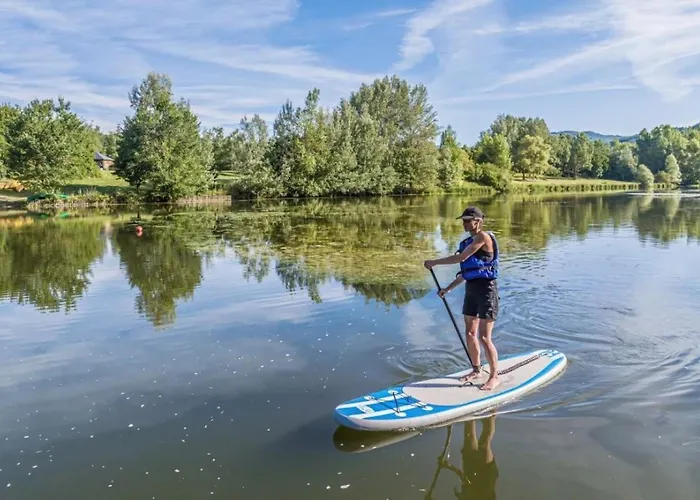 Zecamping Dog Friendly Piscine Chauffee Et Restaurant Bord De Riviere Шале Банассак