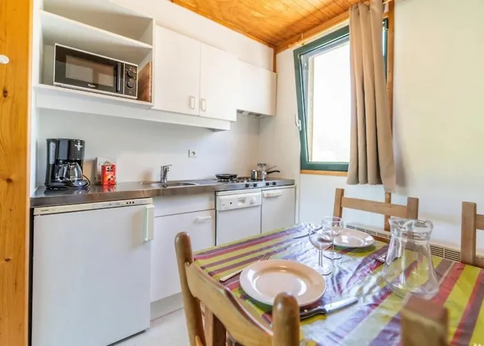 Zecamping Dog Friendly Piscine Chauffee Et Restaurant Bord De Riviere * Банассак